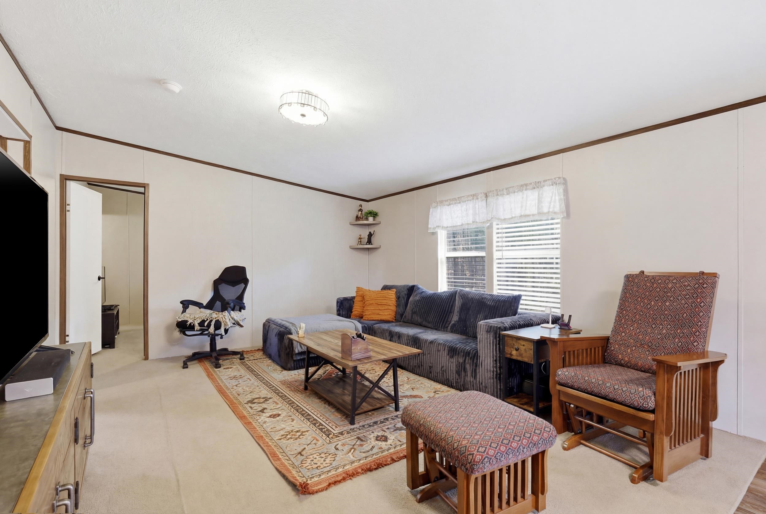 1429 Ball Park Road Enoree, SC 29335 - Photo 11 of 32