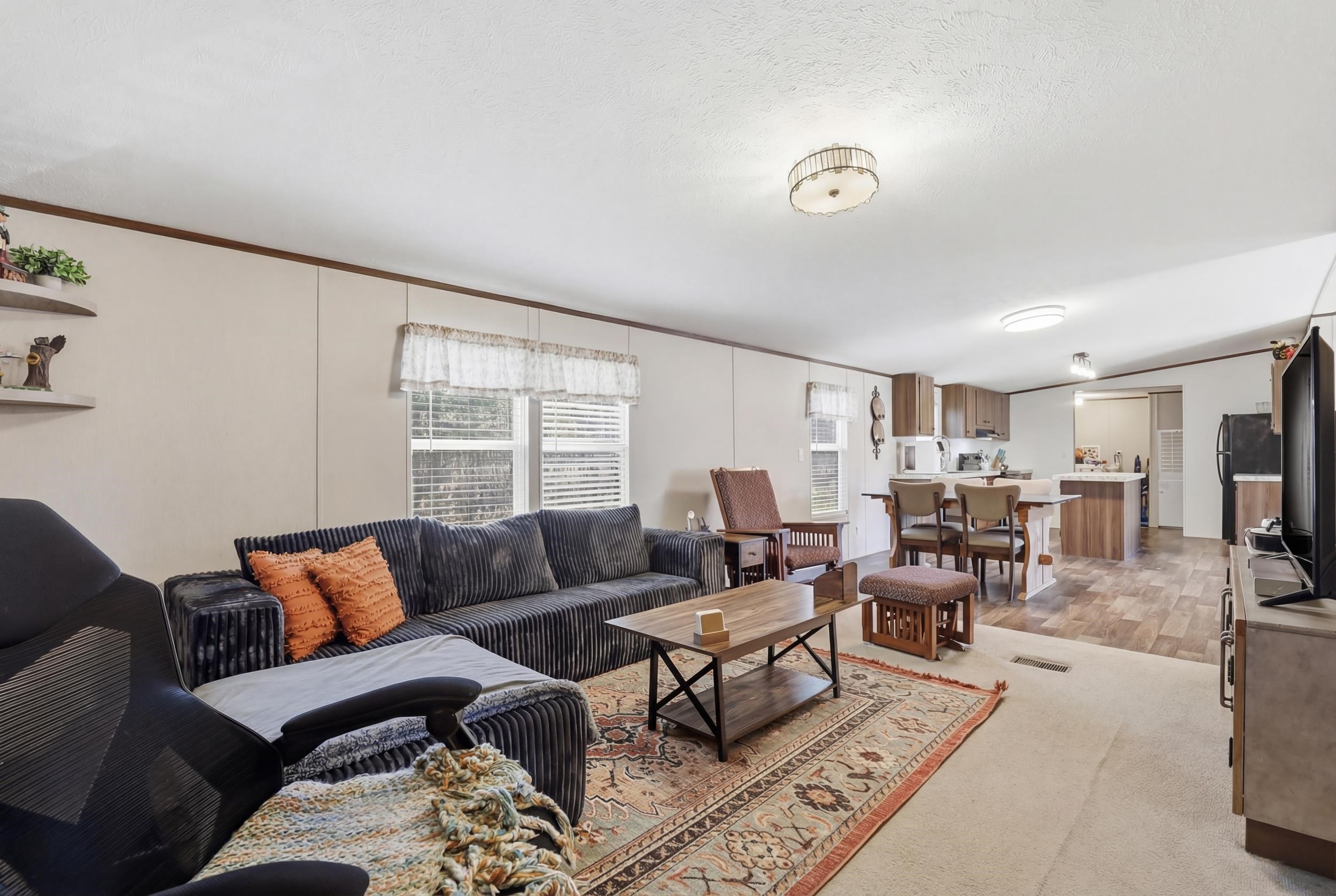 1429 Ball Park Road Enoree, SC 29335 - Photo 12 of 32