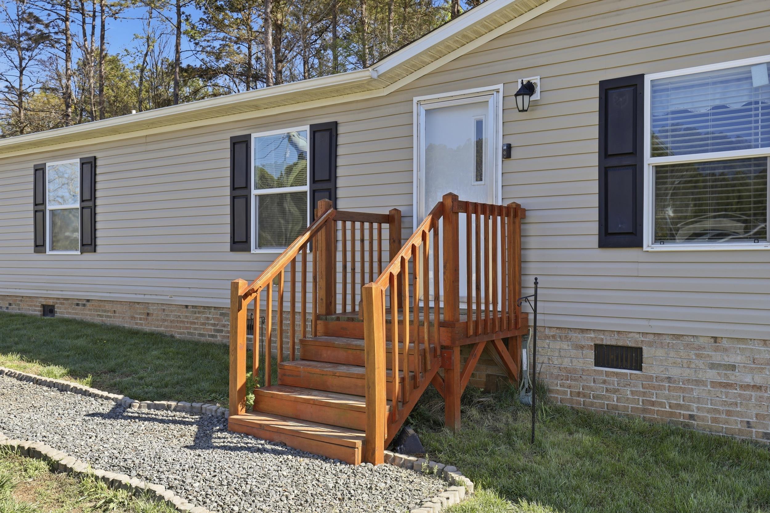 1429 Ball Park Road Enoree, SC 29335 - Photo 6 of 32