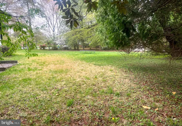 $1,250,000 | 2465 Flint Hill Road, Vienna, VA 22181