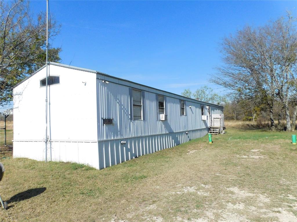 233 HCR 3315 Hubbard, TX 76648 - Photo 3 of 31