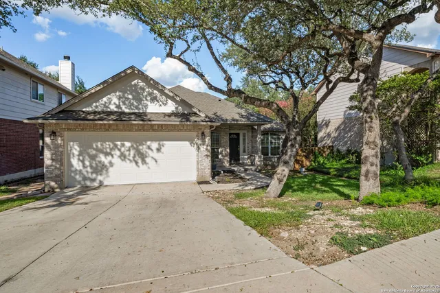 $2,250 | 45 Ferris Creek, San Antonio, TX 78254