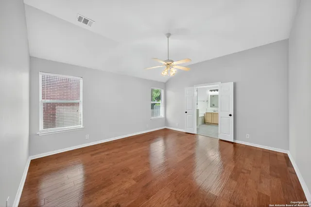 $2,250 | 45 Ferris Creek, San Antonio, TX 78254