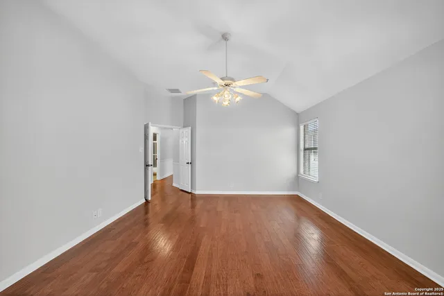 $2,250 | 45 Ferris Creek, San Antonio, TX 78254