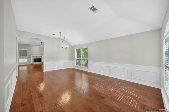 $2,250 | 45 Ferris Creek, San Antonio, TX 78254