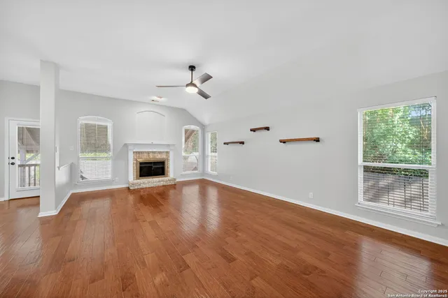 $2,250 | 45 Ferris Creek, San Antonio, TX 78254