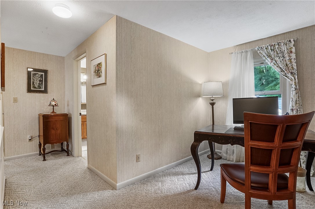 3055 Lake Road Silver Lake, OH 44224 - Photo 28 of 49 2nd floor knook