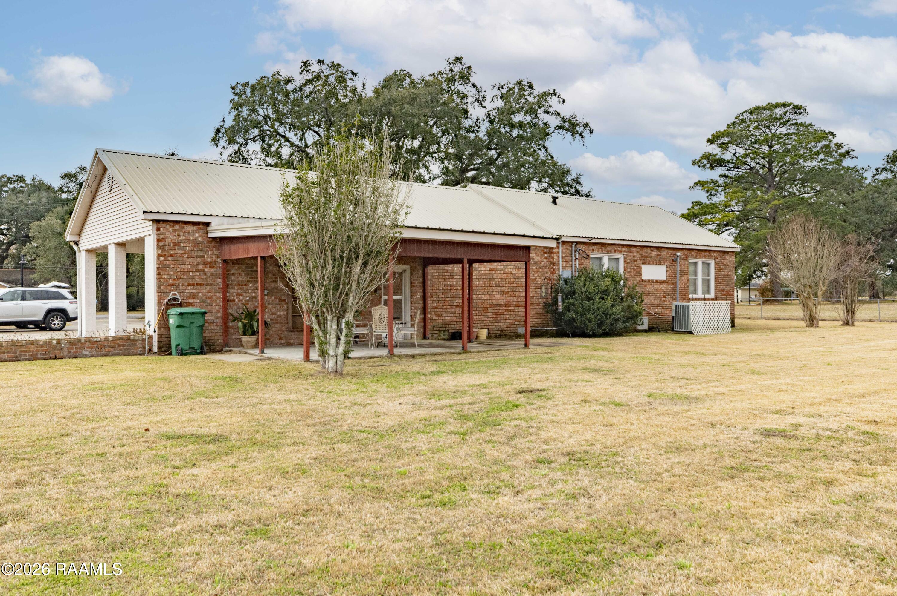620 West Main Street Broussard, LA 70518 - Photo 20 of 22 Back 3