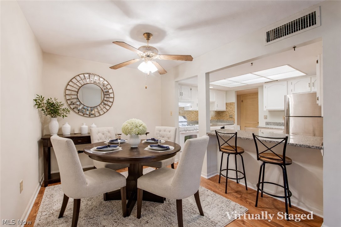 22701 Center Ridge Road, Unit 207 Rocky River, OH 44116 - Photo 7 of 26 Virtually Stage Dining Room