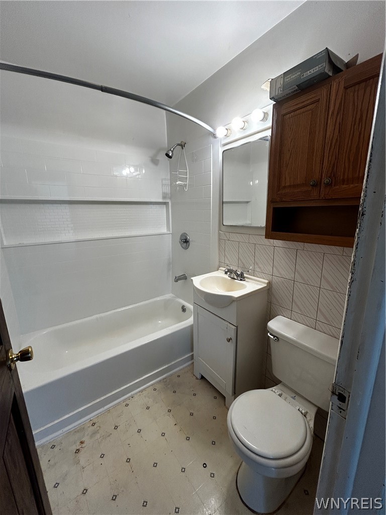 53 Grove Street Perry, NY 14530 - Photo 5 of 15 Apt 1A Lower