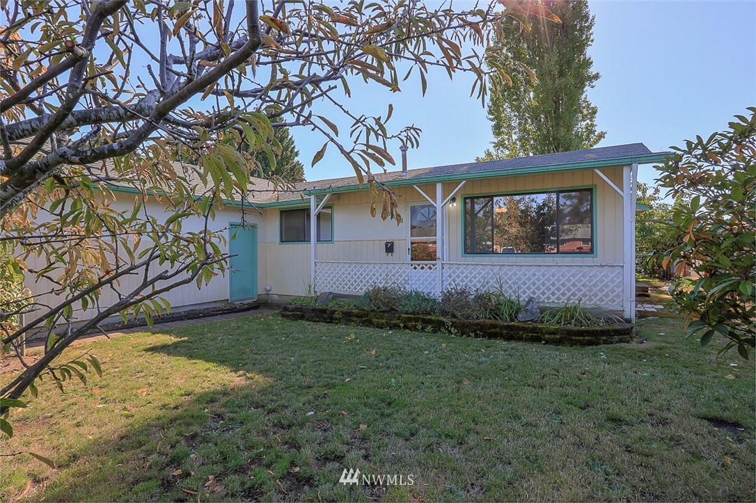 3601 Northeast 10th Street Renton, WA 98056 - Photo 21 of 25 a view of a house with a yard