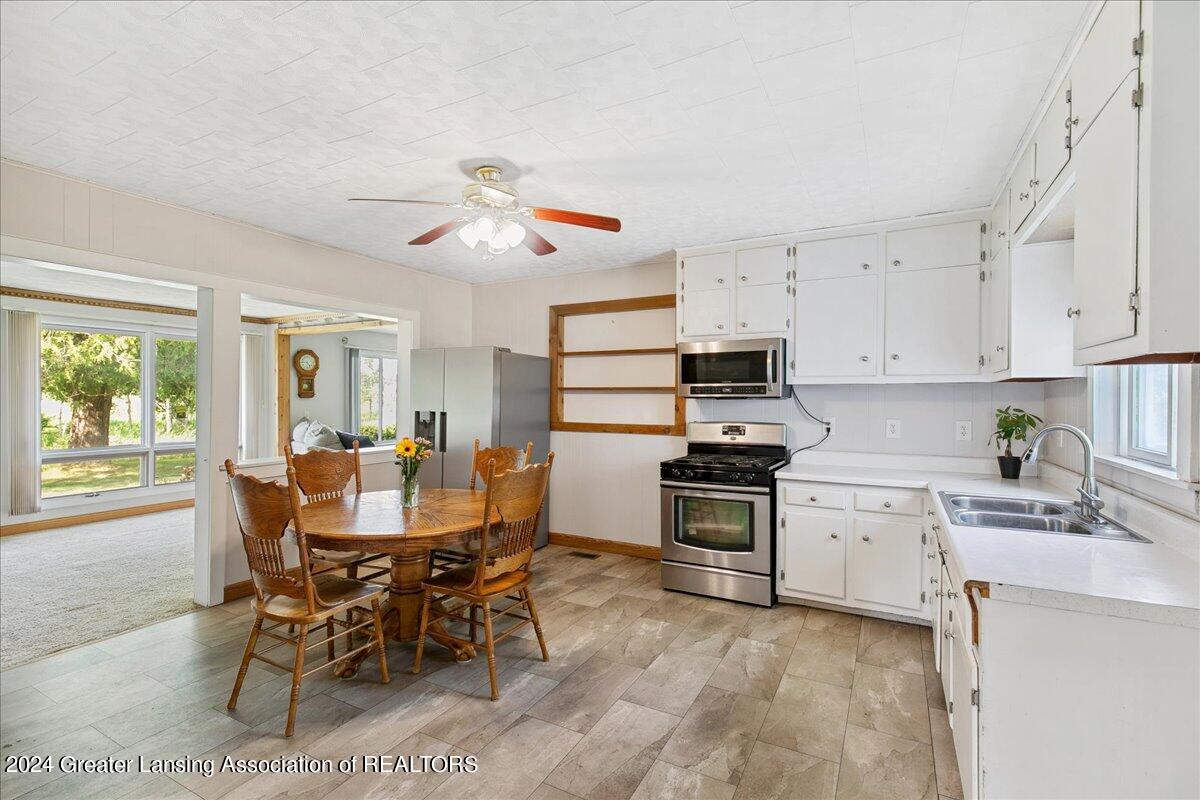 951 Church Road Northwest Edmore, MI 48829 - Photo 16 of 26 15-IMG_0161