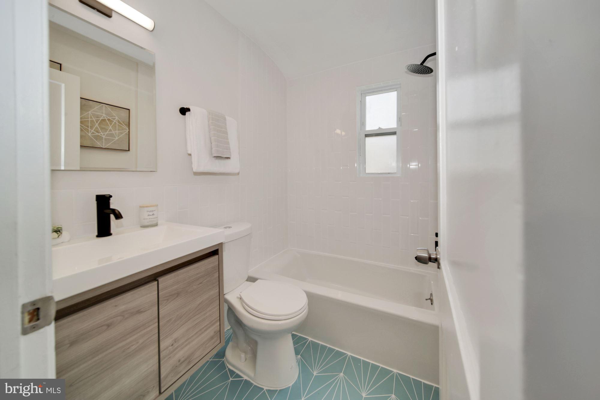 11003 Burnley Terrace Silver Spring, MD 20902 - Photo 17 of 37 Gallery Image 17