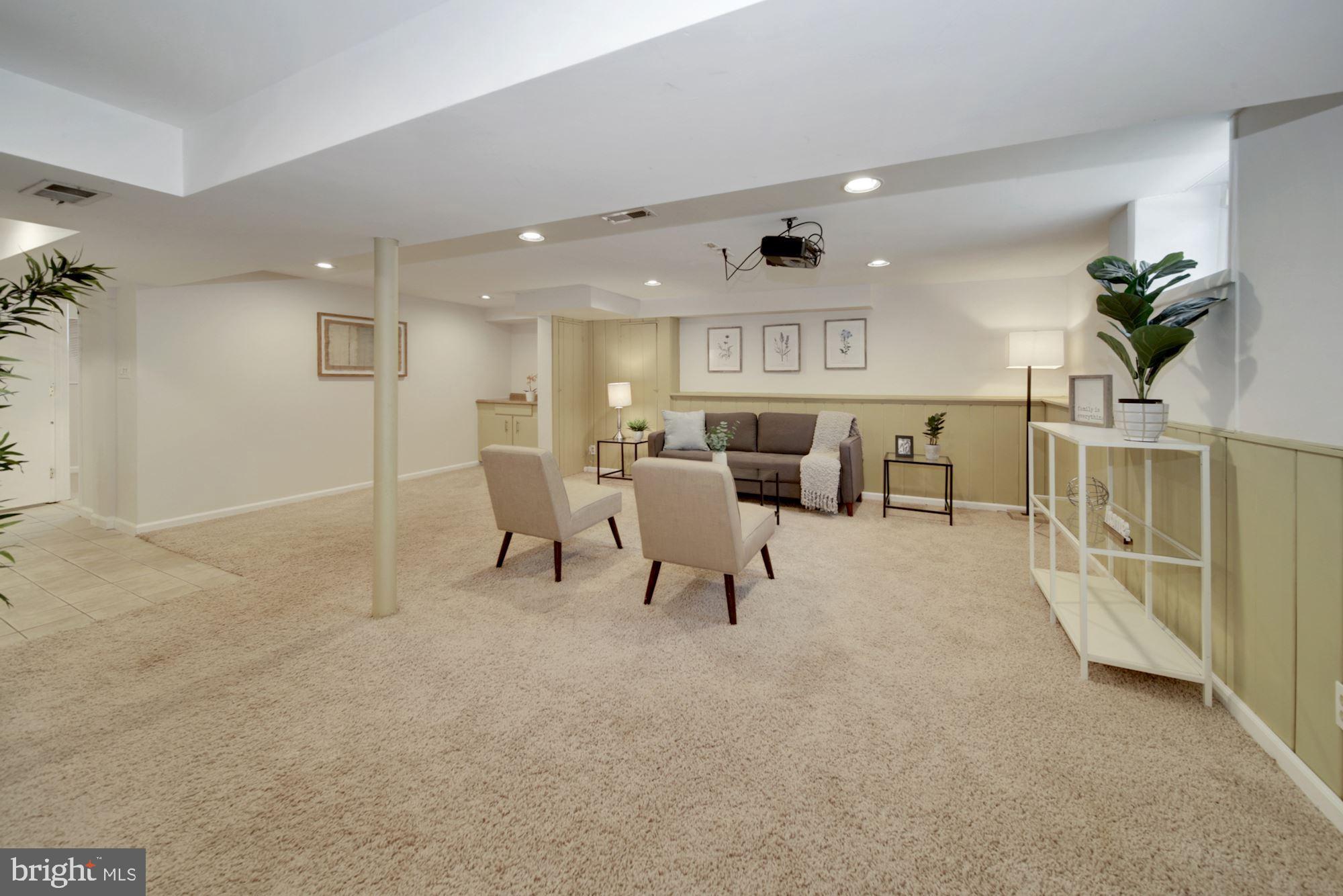 11003 Burnley Terrace Silver Spring, MD 20902 - Photo 22 of 37 Gallery Image 22