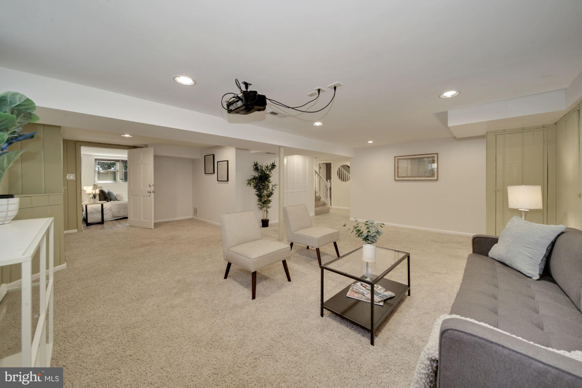 11003 Burnley Terrace Silver Spring, MD 20902 - Photo 23 of 37 Gallery Image 23