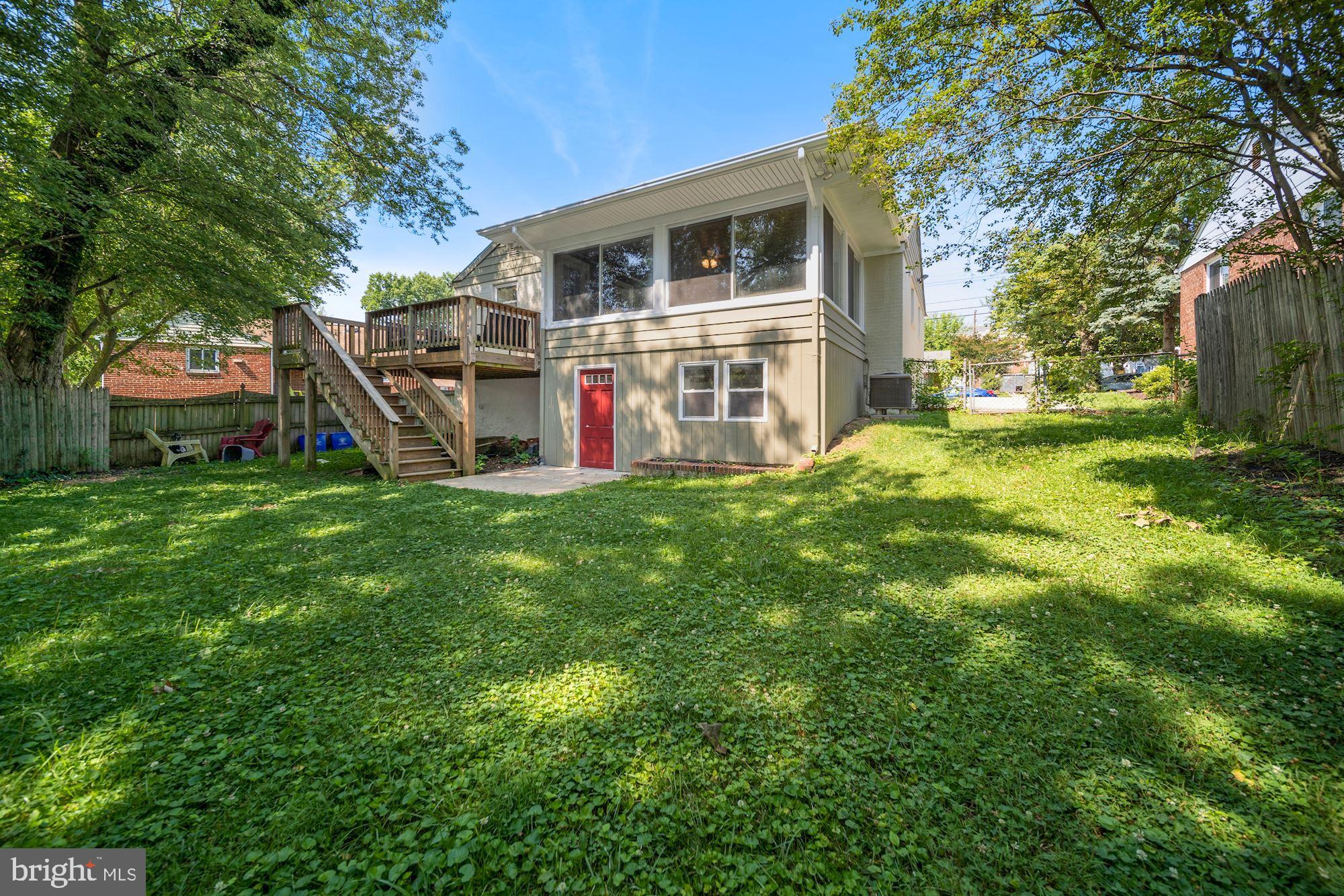 11003 Burnley Terrace Silver Spring, MD 20902 - Photo 34 of 37 Gallery Image 34