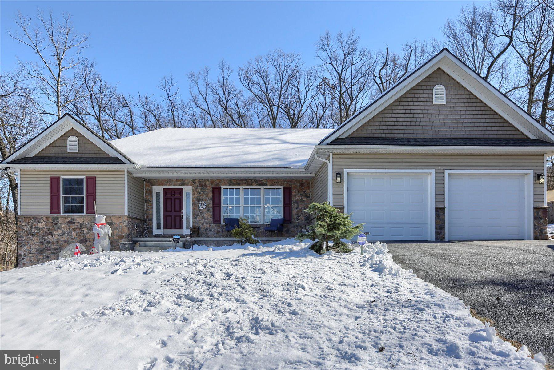 2444 Mockingbird Road Harrisburg, PA 17112 - Photo 1 of 78