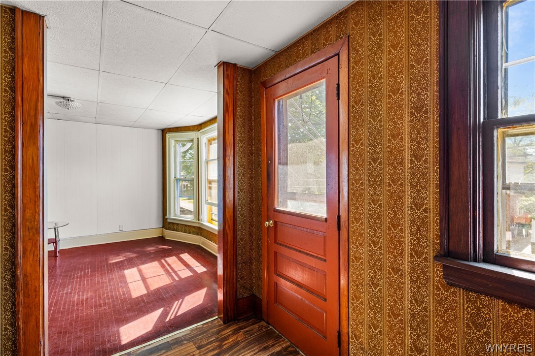 213 Keystone Street Buffalo, NY 14211 - Photo 7 of 23
