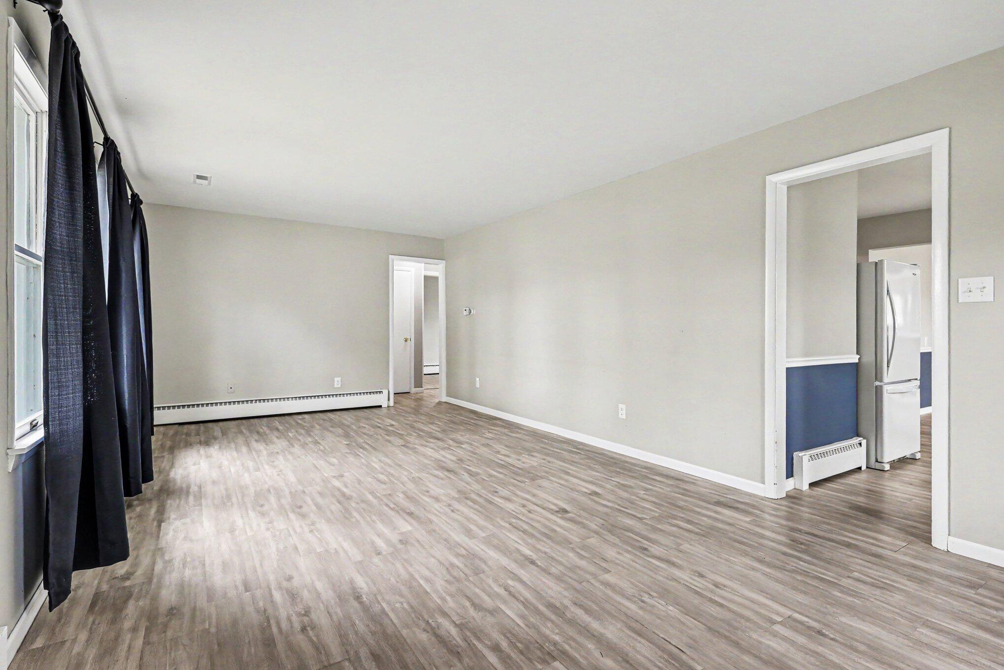 913 South Main Street Crown Point, IN 46307 - Photo 5 of 32 2038x1359