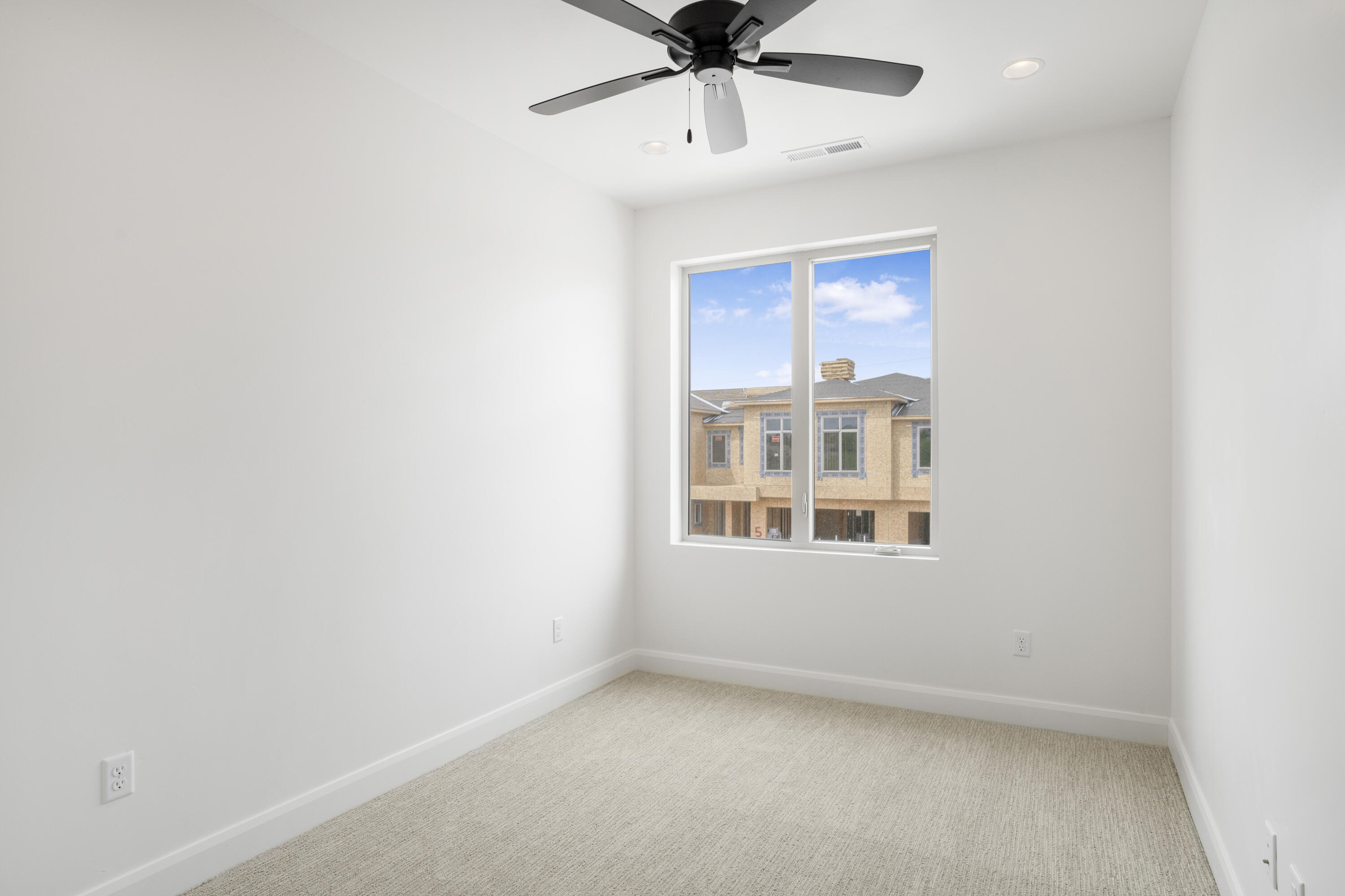 1002 Manen Street Washington, UT 84780 - Photo 15 of 34 DSC01254