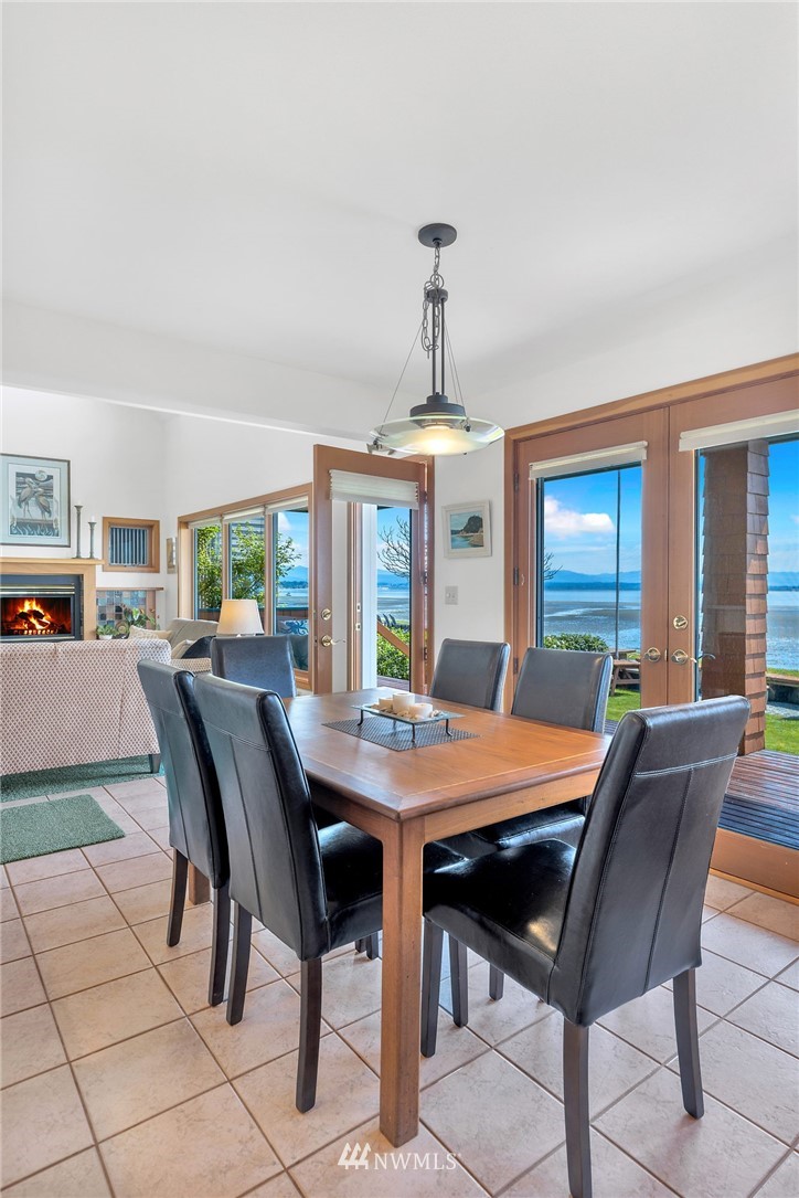 207 Iverson Road Camano Island, WA 98282 - Photo 16 of 40 Gallery Image 16