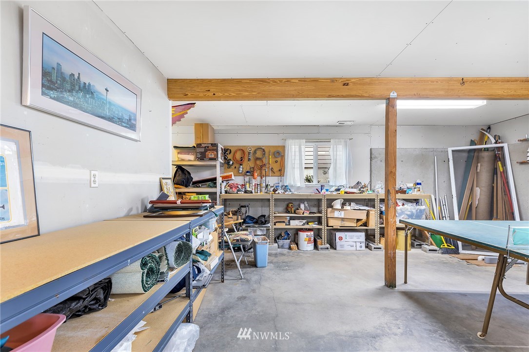 207 Iverson Road Camano Island, WA 98282 - Photo 30 of 40 Gallery Image 30