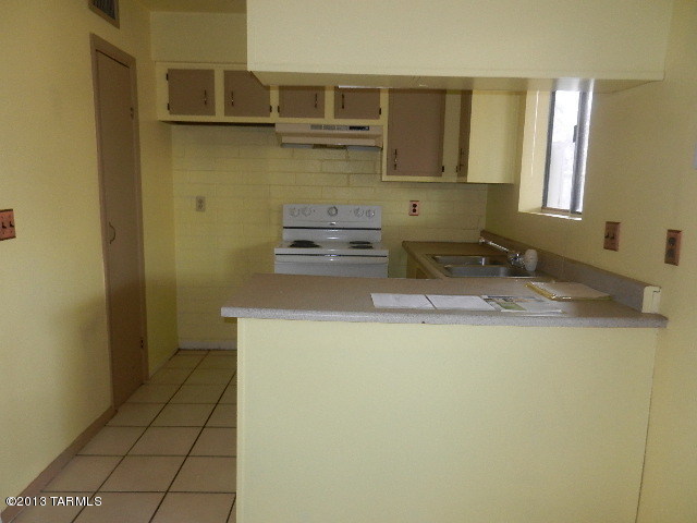 1405 East Fort Lowell Road Tucson, AZ 85719 - Photo 10 of 34