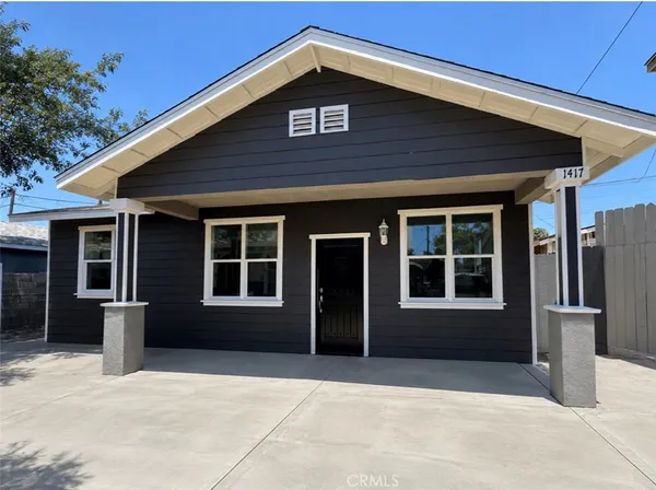 $3,300 | 1417 West 3rd Street, Santa Ana, CA 92703