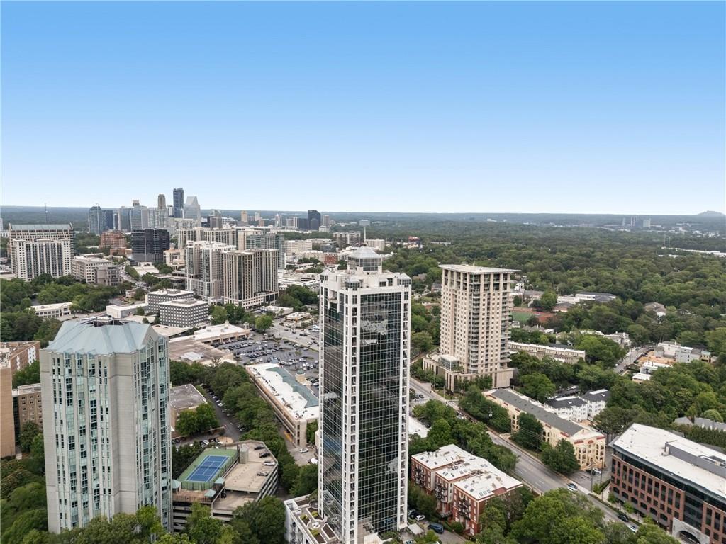 2828 Peachtree Road Northwest, Unit 1204 Atlanta, GA 30305 - Photo 23 of 48