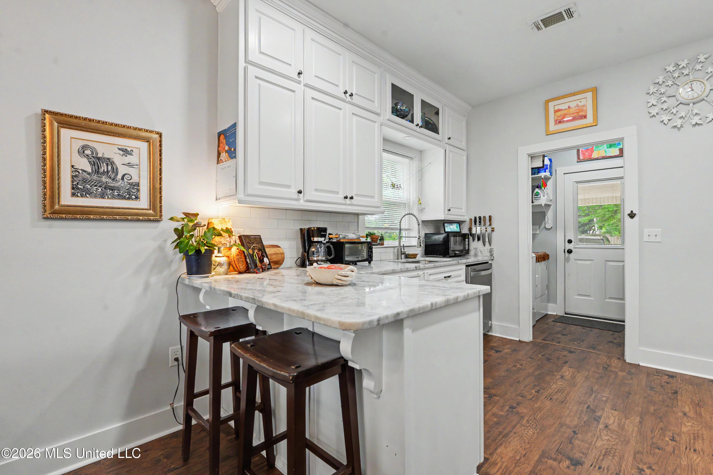 6 3rd Avenue Lucedale, MS 39452 - Photo 9 of 32 kitchen