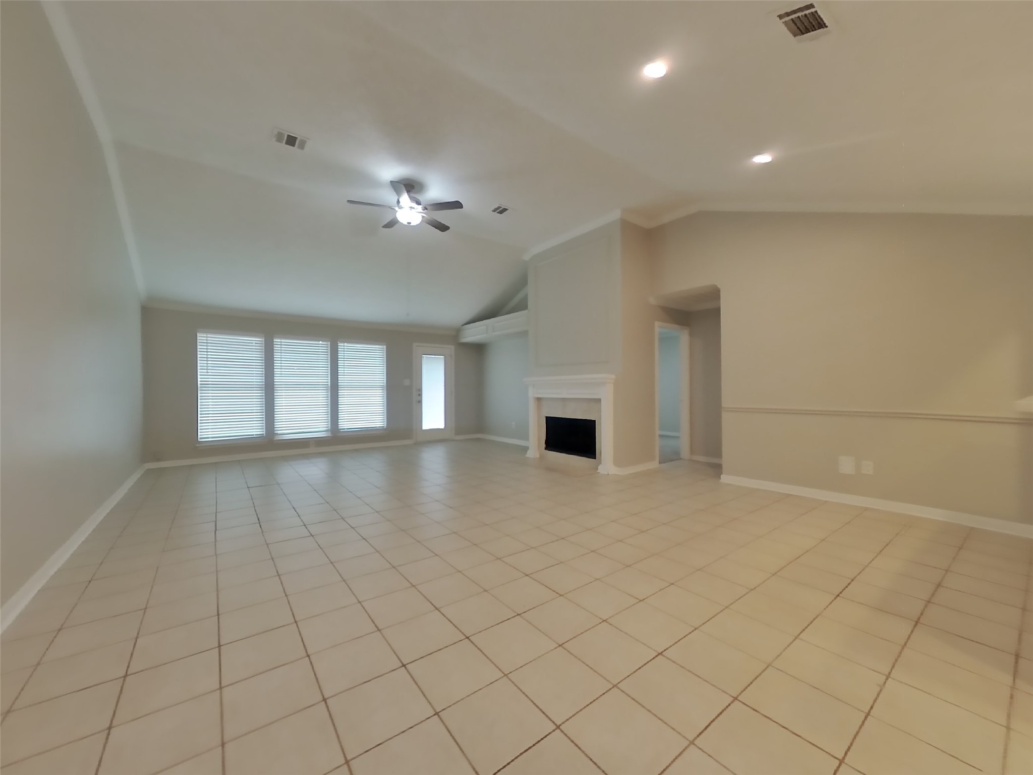 5603 Rivertree Lane Spring, TX 77379 - Photo 3 of 17