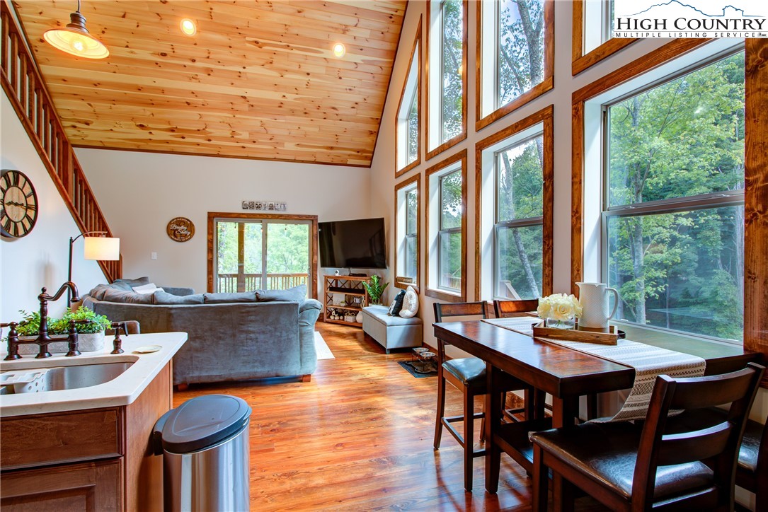 726 Joe Shoemaker Road Vilas, NC 28692 - Photo 16 of 25 Gallery Image 16