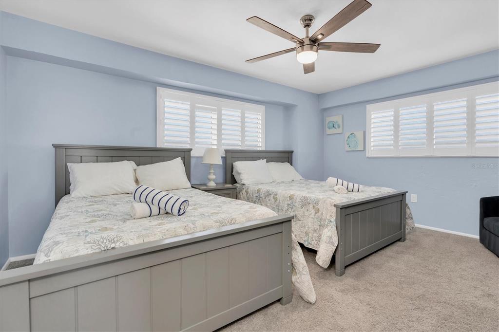 5830 Midnight Pass Road, Unit 705 Sarasota, FL 34242 - Photo 23 of 45