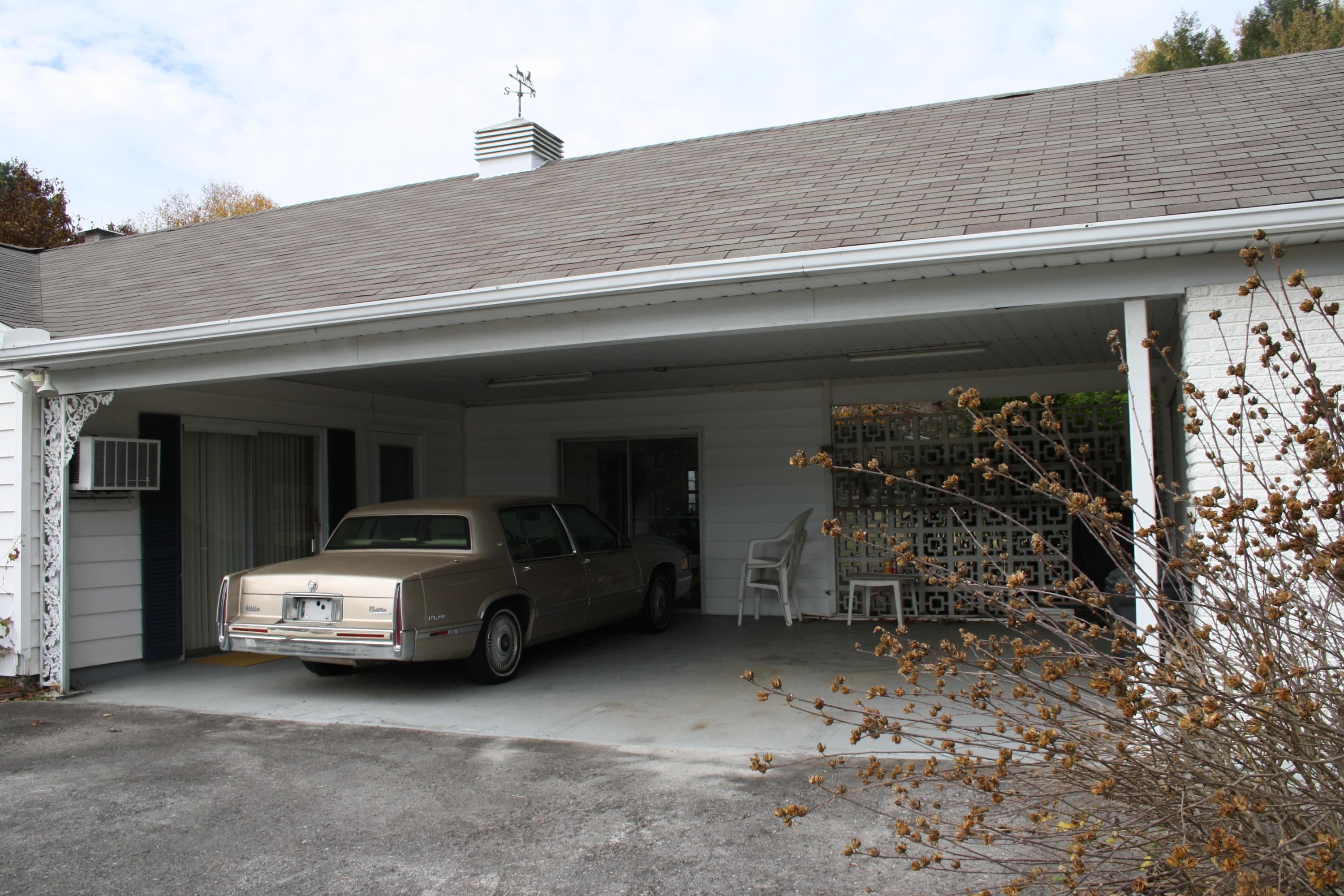 4001 Crestfield Road Knoxville, TN 37921 - Photo 22 of 24 EASY CONVERSION TO SPACIOUS GARAGE