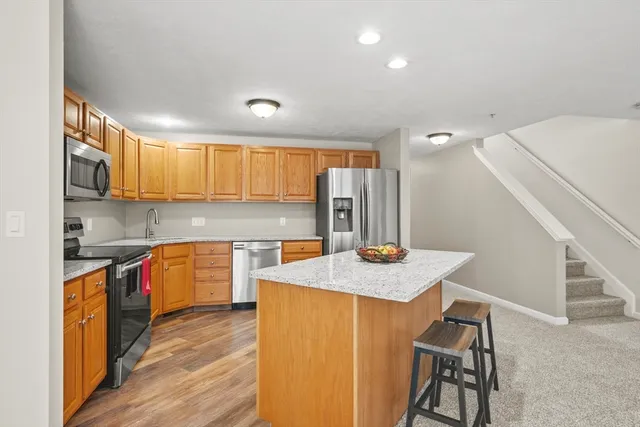 $374,900 | 189 Bridle Cross Road, Unit 189, Fitchburg, MA 01420