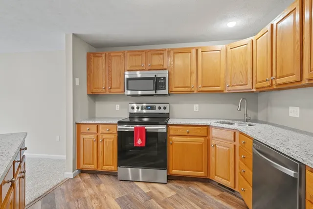 $374,900 | 189 Bridle Cross Road, Unit 189, Fitchburg, MA 01420