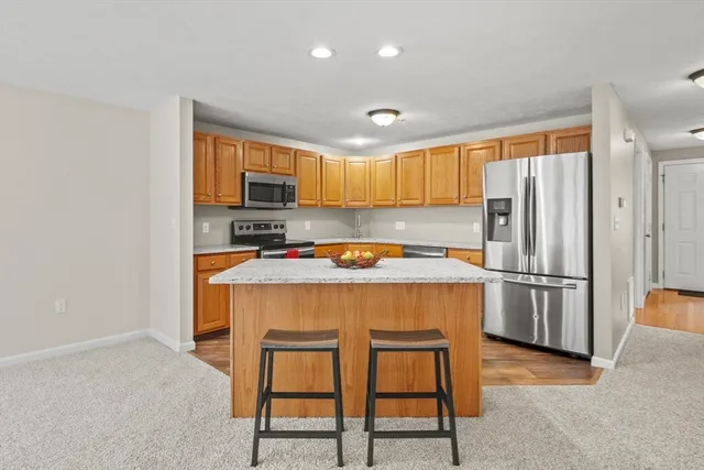 $374,900 | 189 Bridle Cross Road, Unit 189, Fitchburg, MA 01420