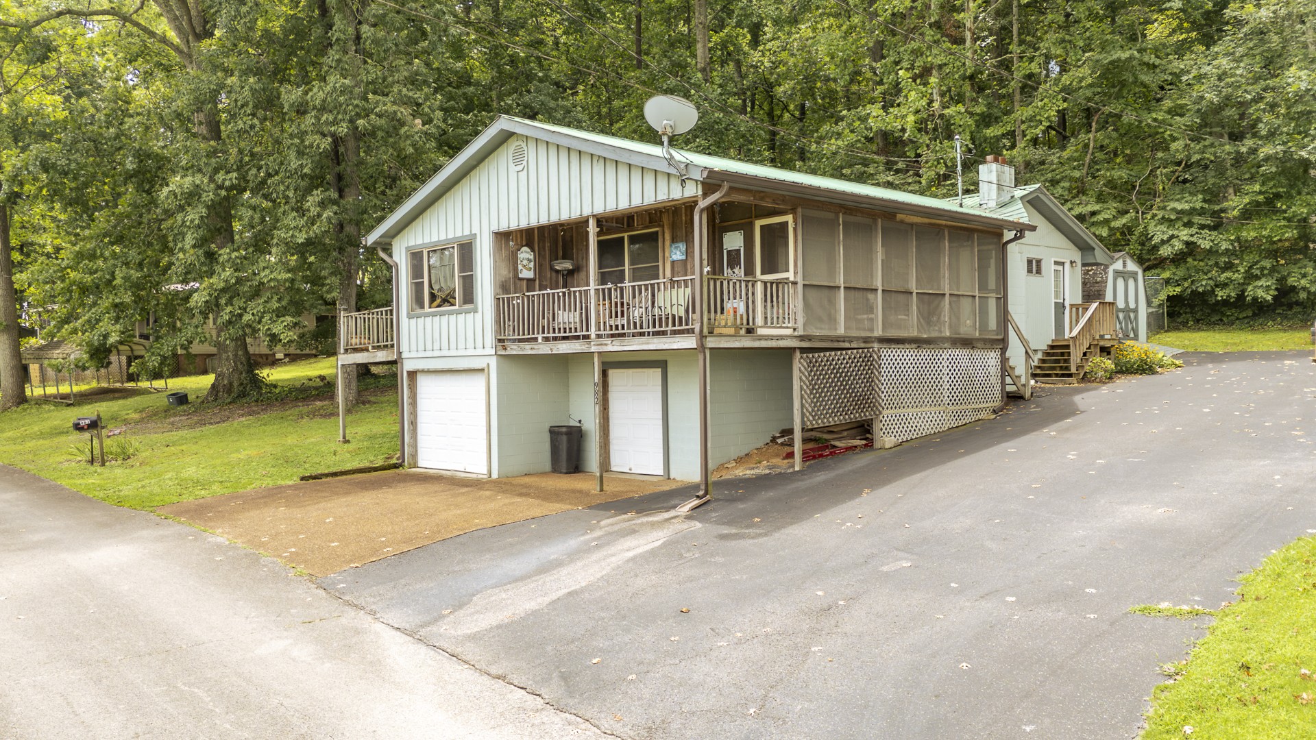 982 Lost Creek Boat Dock Road Decaturville, TN 38329 - Photo 2 of 69 Gallery Image 2