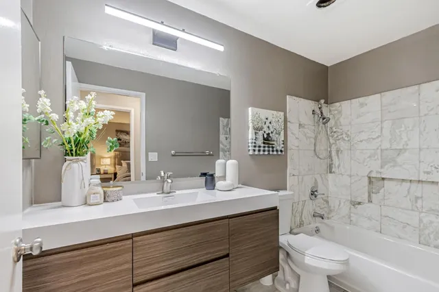 $699,000 | 2625 Keystone Avenue, Unit 201, Santa Clara, CA 95051