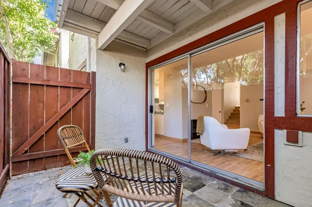 $699,000 | 2625 Keystone Avenue, Unit 201, Santa Clara, CA 95051
