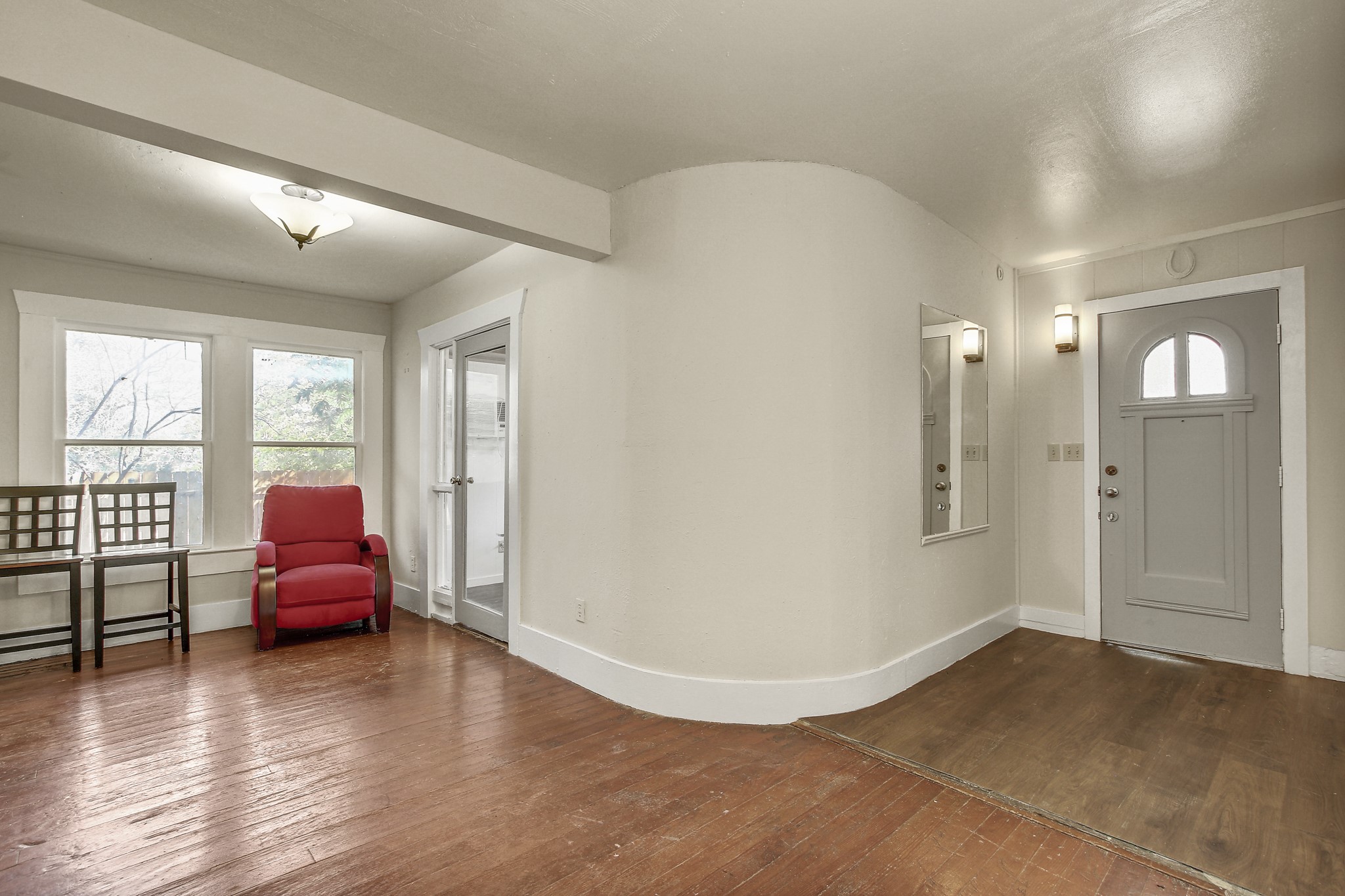 704 Franklin Boulevard, Unit A Austin, TX 78751 - Photo 7 of 32 a view of livingroom with furniture and wooden floor