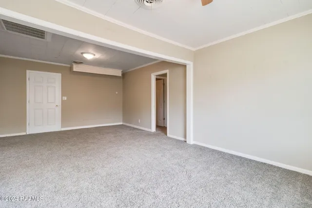 $120,000 | 707 2nd Street, Rayne, LA 70578