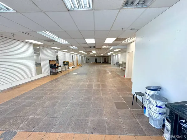 $10,000 | 638 Broadway, San Francisco, CA 94133