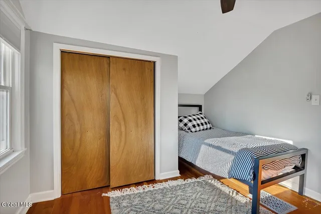 $2,575 | 138 Elm Street, Saratoga Springs, NY 12866