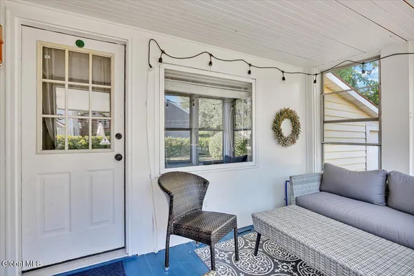 $2,495 | 138 Elm Street, Saratoga Springs, NY 12866