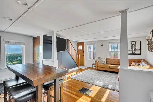 $2,575 | 138 Elm Street, Saratoga Springs, NY 12866