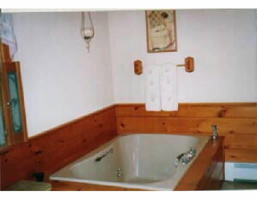 226 Williams Road Fitchburg, MA 01420 - Photo 7 of 9 Gallery Image 7