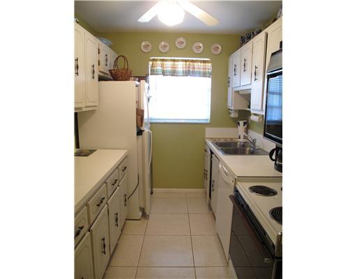 1350 High Point Way, Unit A Delray Beach, FL 33445 - Photo 11 of 25 Additional Photo