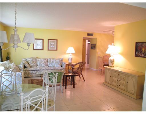 1350 High Point Way, Unit A Delray Beach, FL 33445 - Photo 5 of 25 Additional Photo