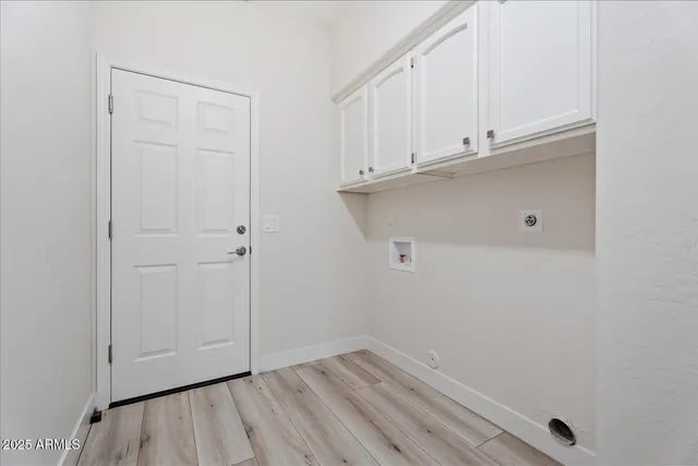 $730,000 | 6334 East Viewmont Drive, Unit 9, Mesa, AZ 85215